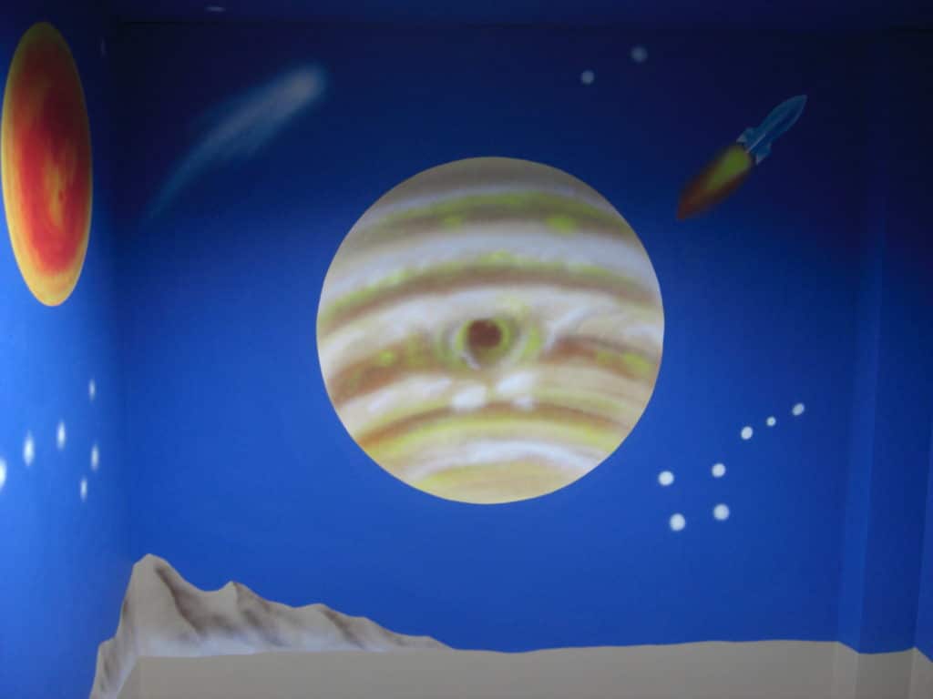 commissions-mural-gallery-outer-space (4)