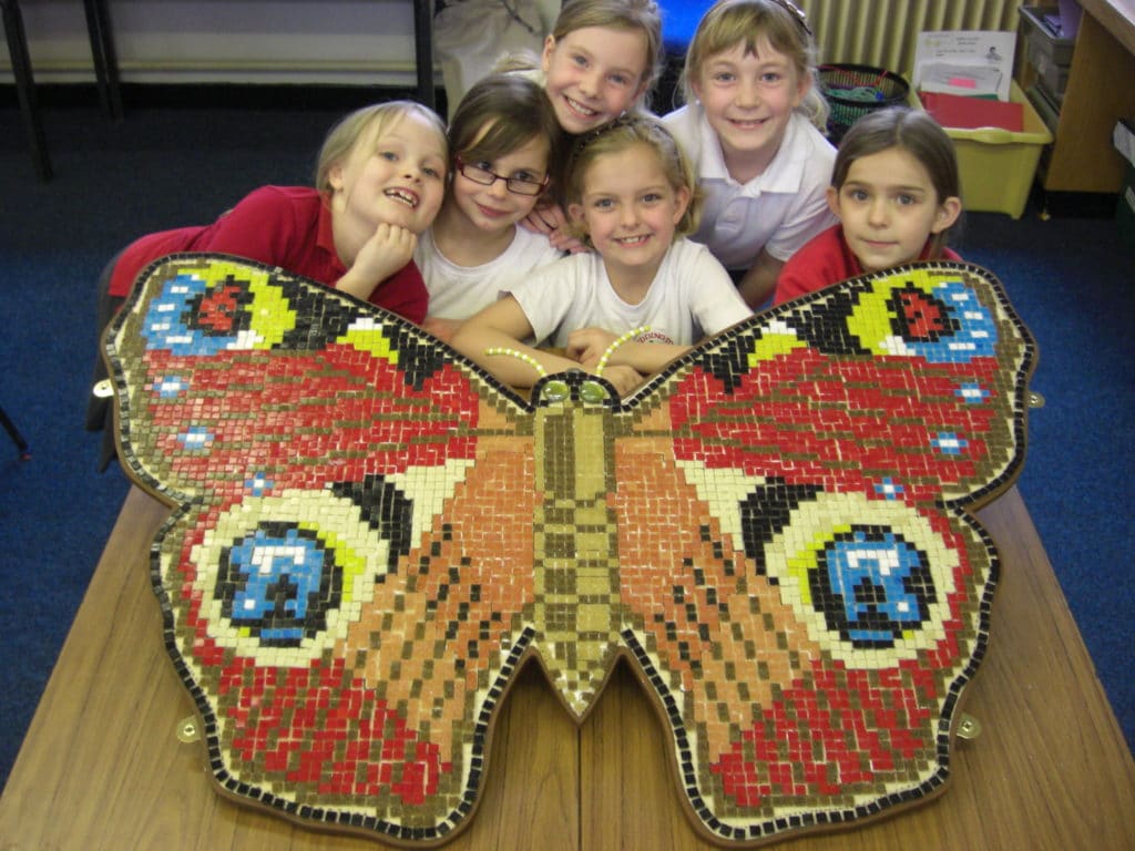 schools-communities-mosaic-gallery-mini-beasts (8)
