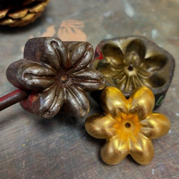 Gilded Decorations (half day) 15 Nov 2025 (Sat afternoon) - Image 2