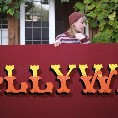 Allie Paints Signs - Creative Signwriting Course at Zantium Studios